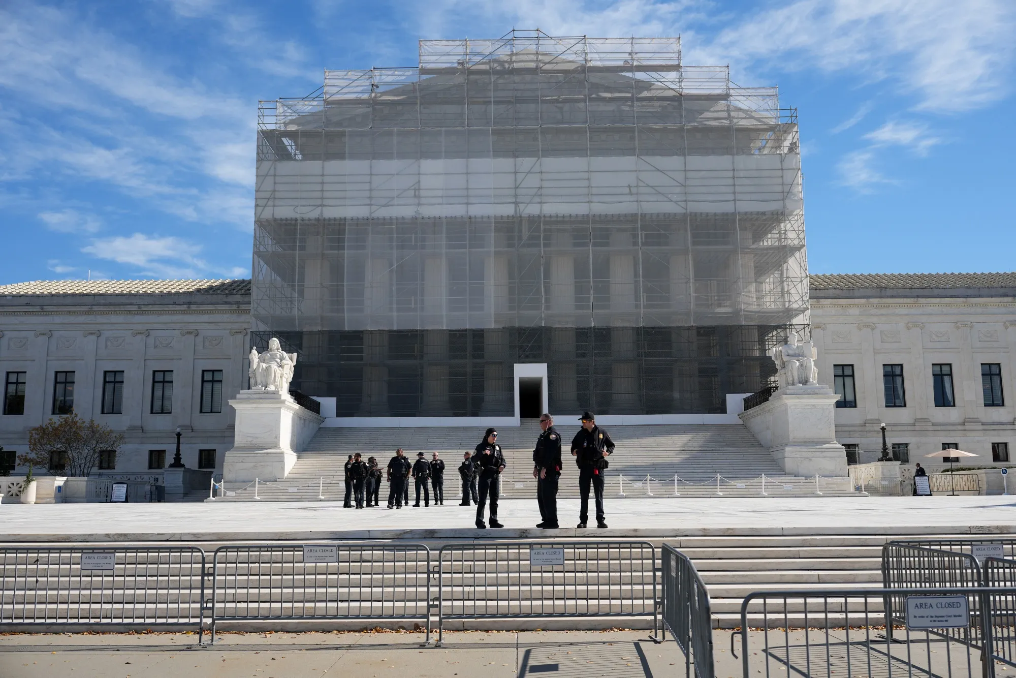 Supreme Court Seems Skeptical of Trump’s Global Tariffs