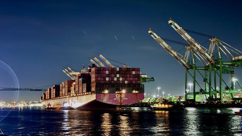 Fire-Hit ONE Henry Hudson Returns to Berth for Complex Cargo Removal