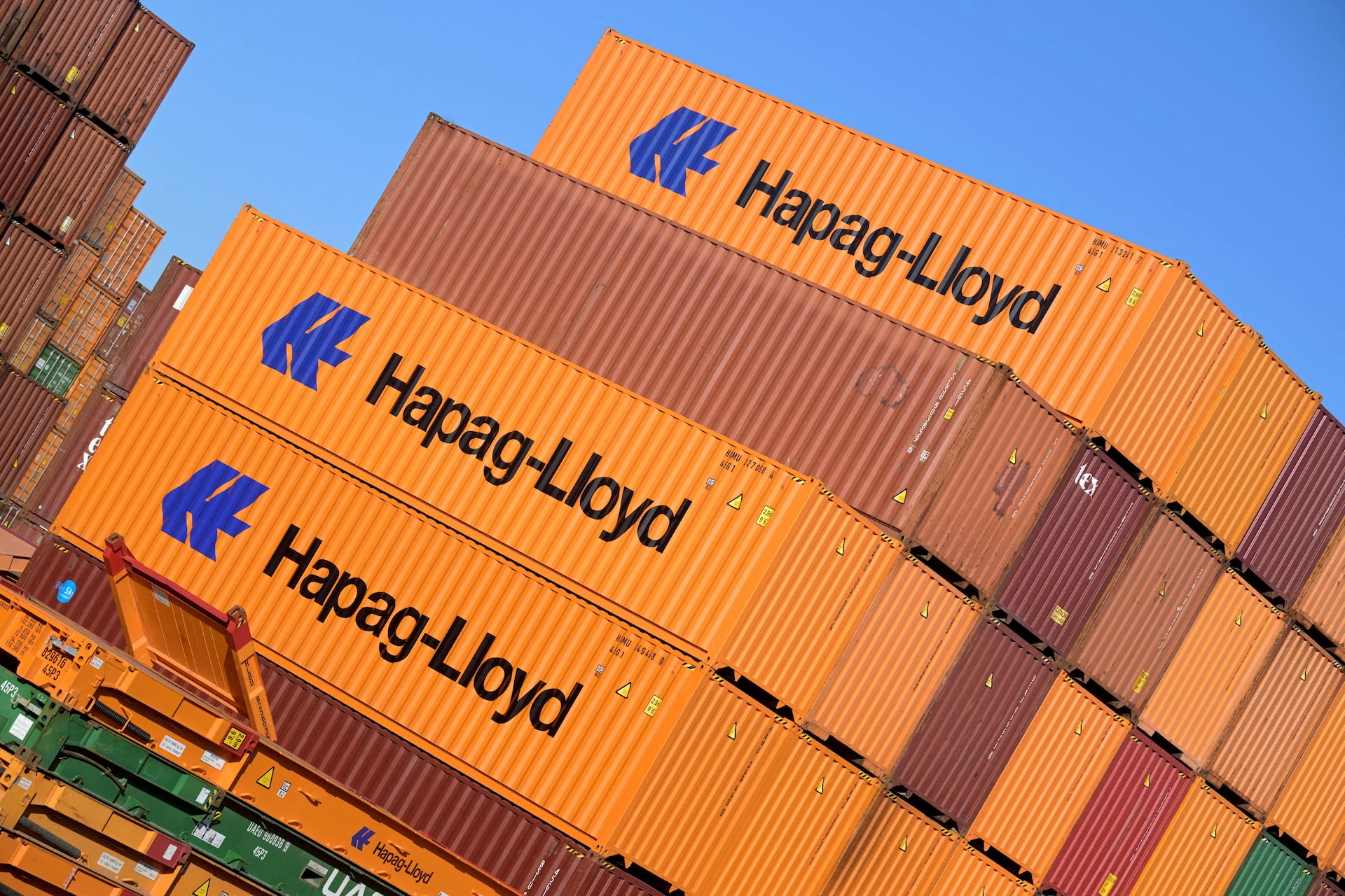 Hapag-Lloyd in Talks to Buy Israel’s Zim