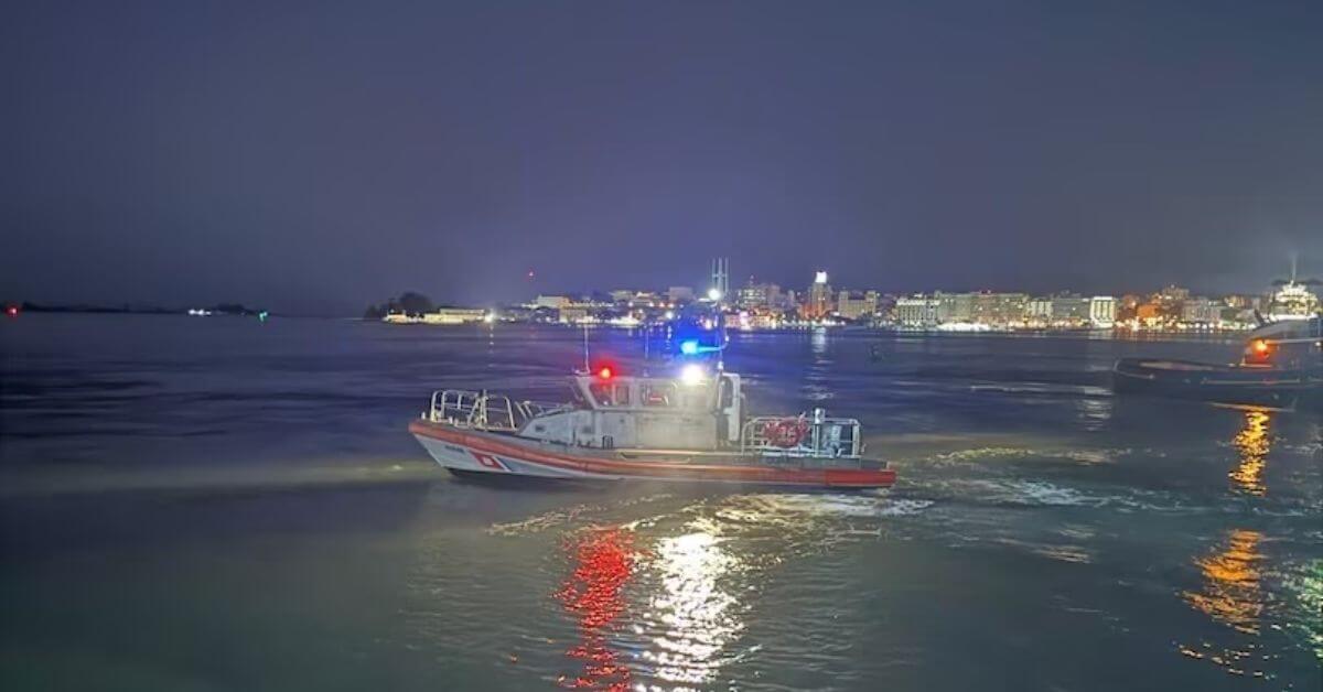 Industry Floods Into Autonomous Vessel Race as U.S. Navy Opens MUSV Marketplace