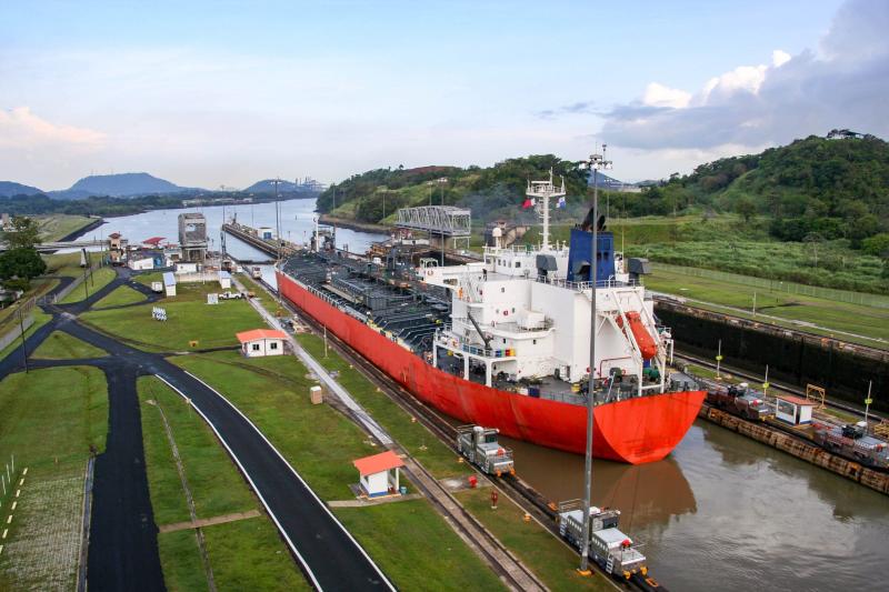 Panama Canal Pushes Back on ‘Line Jumping’ Claims as Auction Slot Prices Surge photo