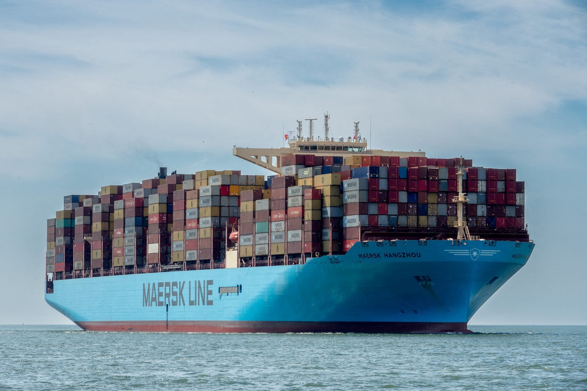 Maersk Keeping Strait of Hormuz Transits Suspended as Ceasefire Confidence Wavers