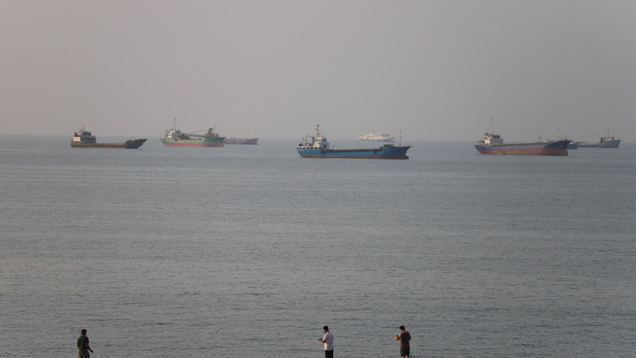 Shipping Slows After Iran Says It Has Again Shut The Strait of Hormuz photo