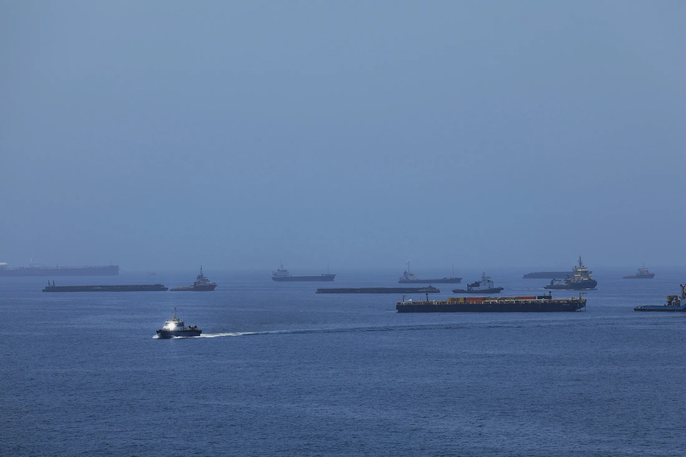 Hormuz Transit Security Is ‘Hour to Hour’