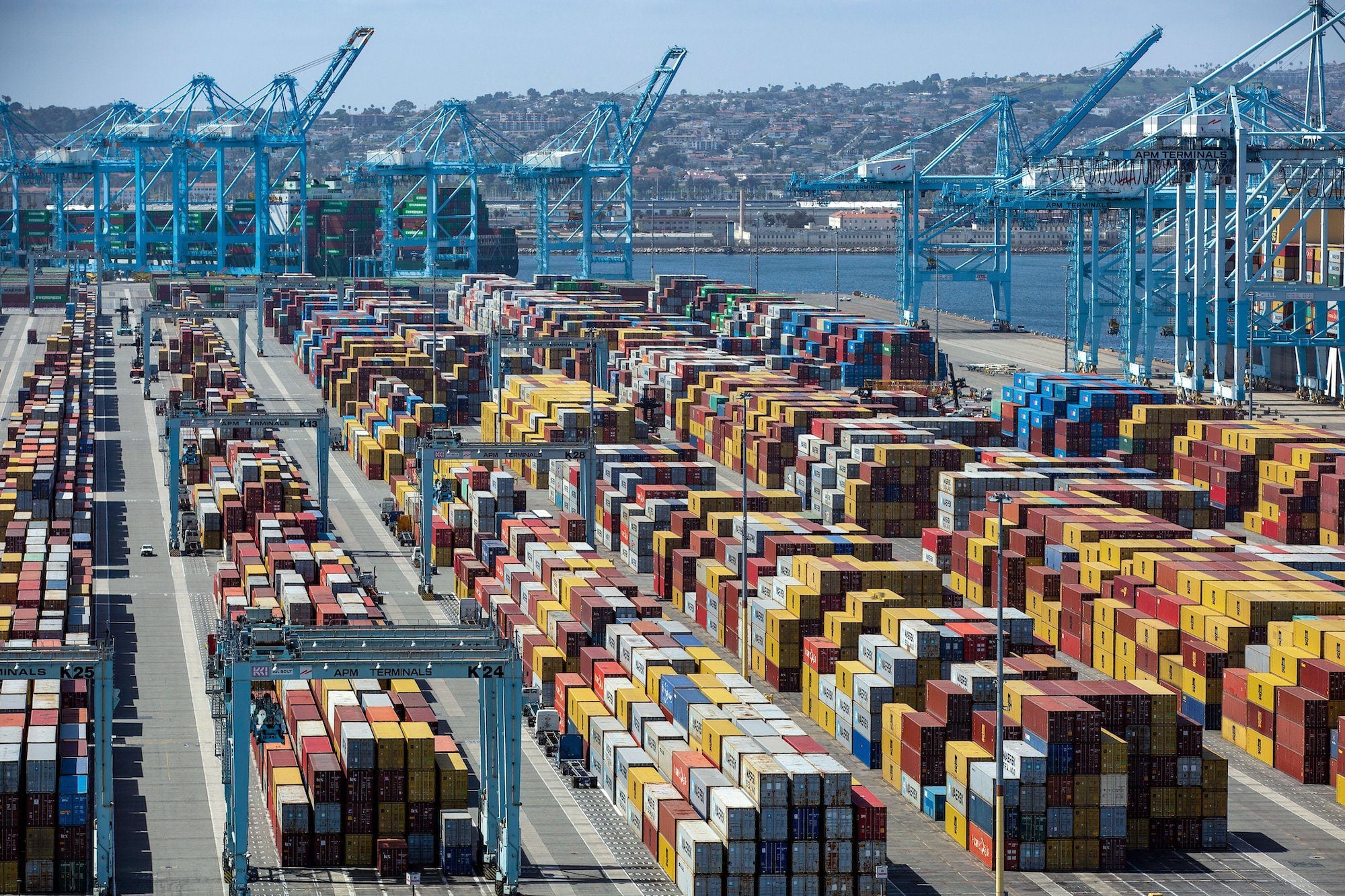 Los Angeles and Long Beach Post Strong June as Retailers Frontload Imports photo