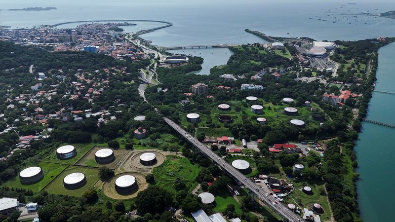 Panama Canal to Tighten Draft Limits Again as Water Levels Continue to Fall photo