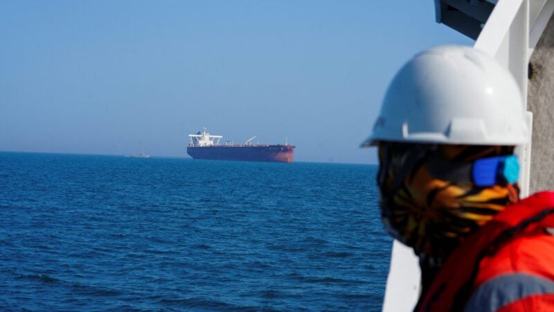 Two Tankers Attacked as UAE Expands Hormuz Oil Shuttle photo