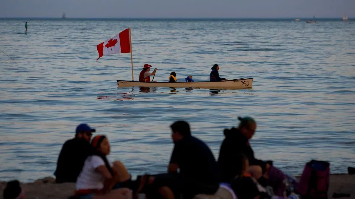 Trump Renames Lake Ontario ‘Lake America’ Amid Canada Trade Fight photo