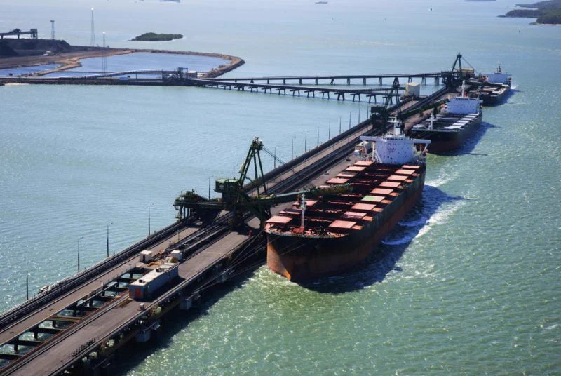 Capesize Bulker Remains Aground Off Australia After Refloating Attempts Fail photo