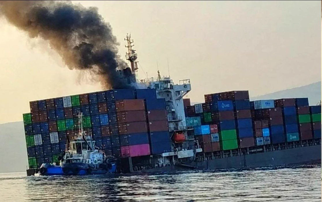 Containership Sinks as Hormuz Attacks Spiral Out of Control