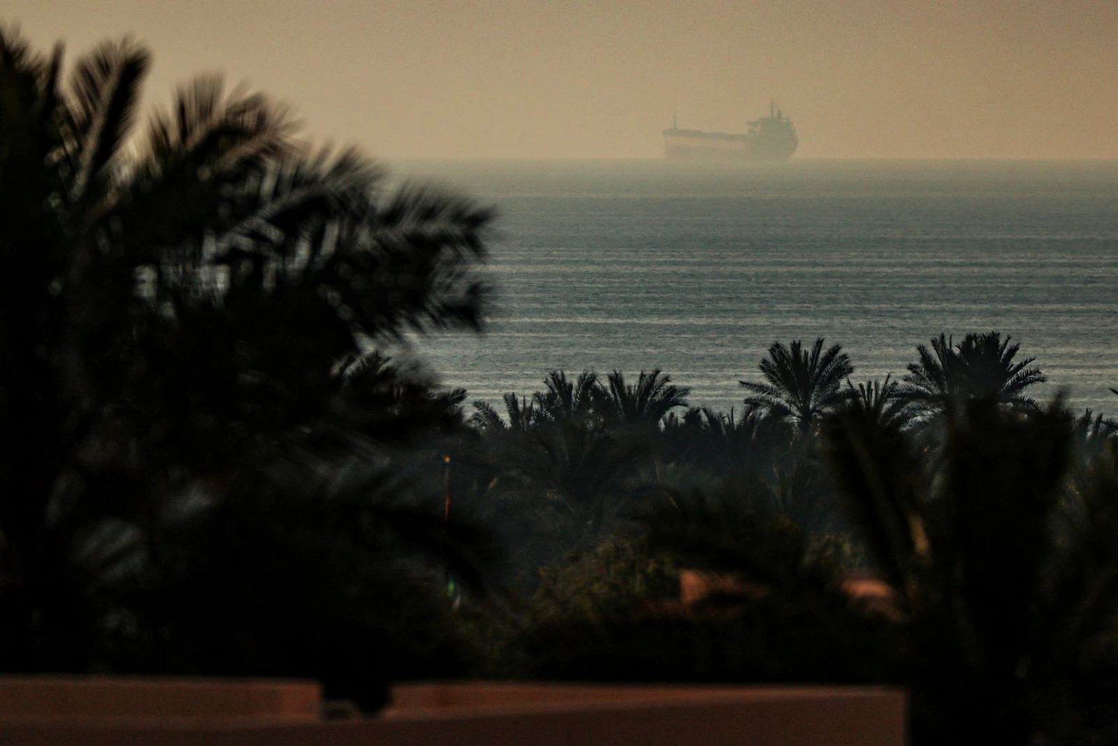 UAE Shuts All Beaches As Neighbors Grapple With Oil Spill