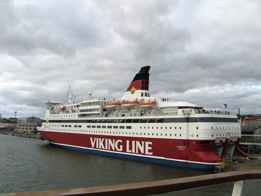 Viking Line vessel collided with a berth in Helsinki