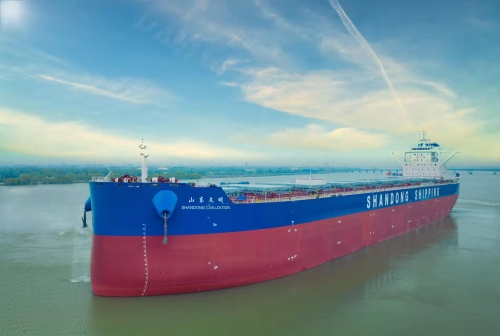 Yangzhou completed the delivery of the series of 210K DWT bulker carriers for ICBC leasing and Shangdong Shipping