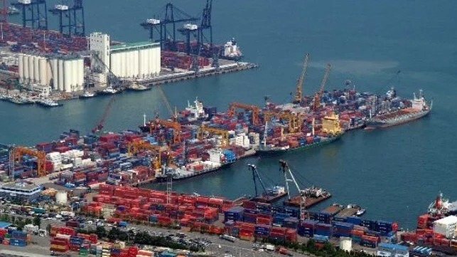 South Korean Truckers End Strike After Port Wait Times Soar