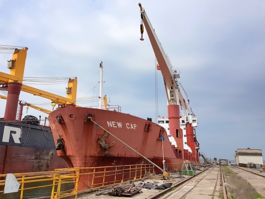 Ocean shipyard accepted for repair a dry cargo ship under Liberia flag