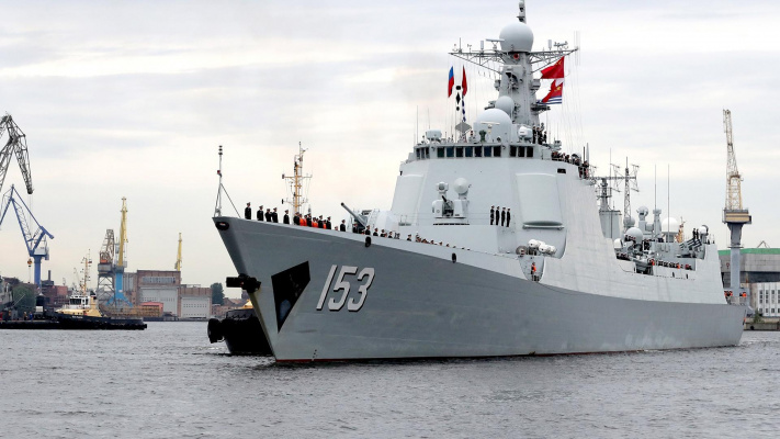 Chinese Navy threatens Japan