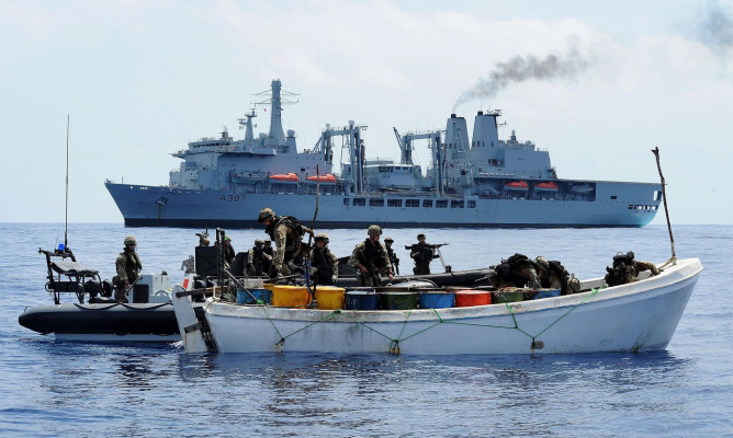 Somali pirates attacked a Turkish ship