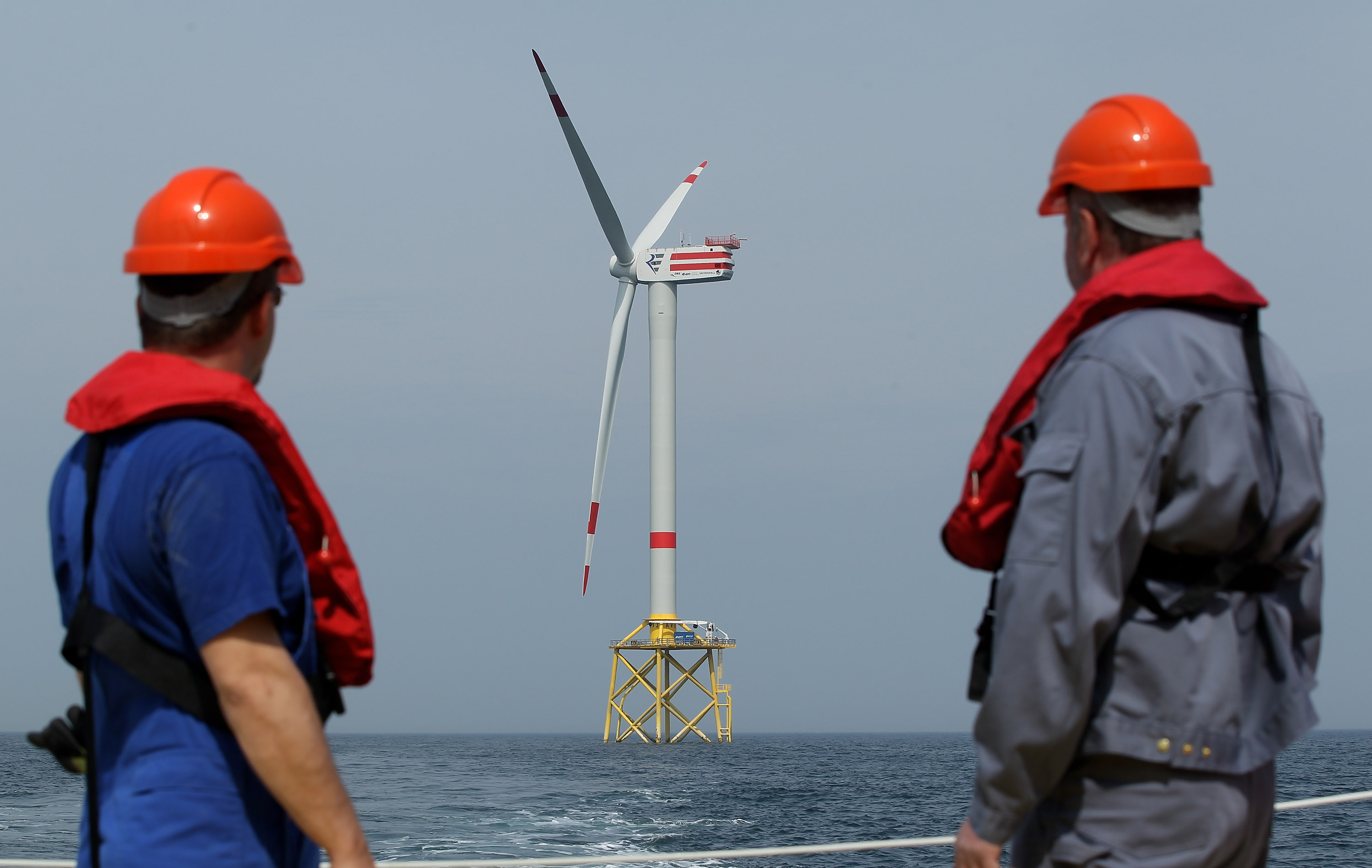 Biden Climate Goal Achievable Despite Offshore Wind Setbacks