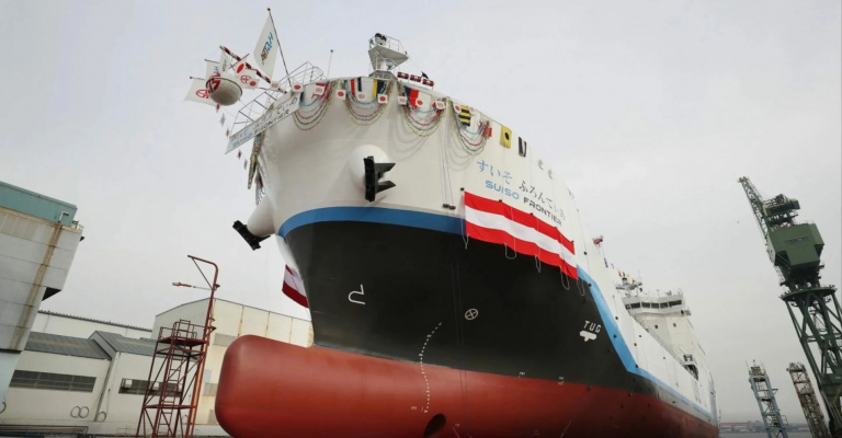 The first tanker with liquid hydrogen went to sea