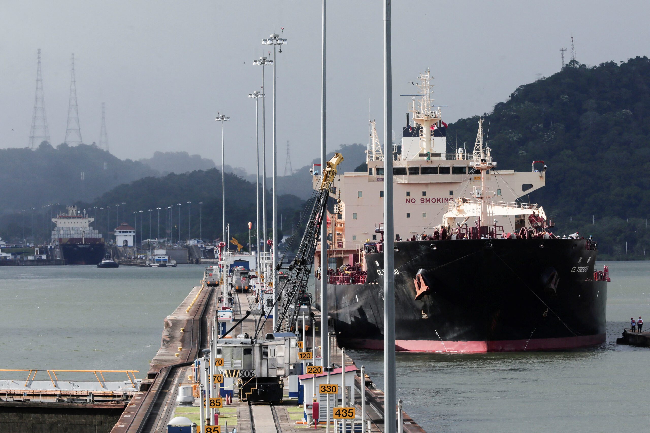 Cost to Jump Panama Canal Line Becomes Much Cheaper