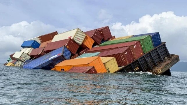 Video: Barge Loses Containers on Route to Singapore