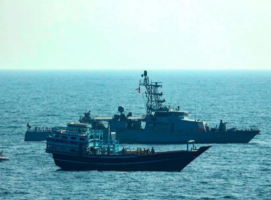 An American destroyer intercepted a ship from Iran with dangerous cargo