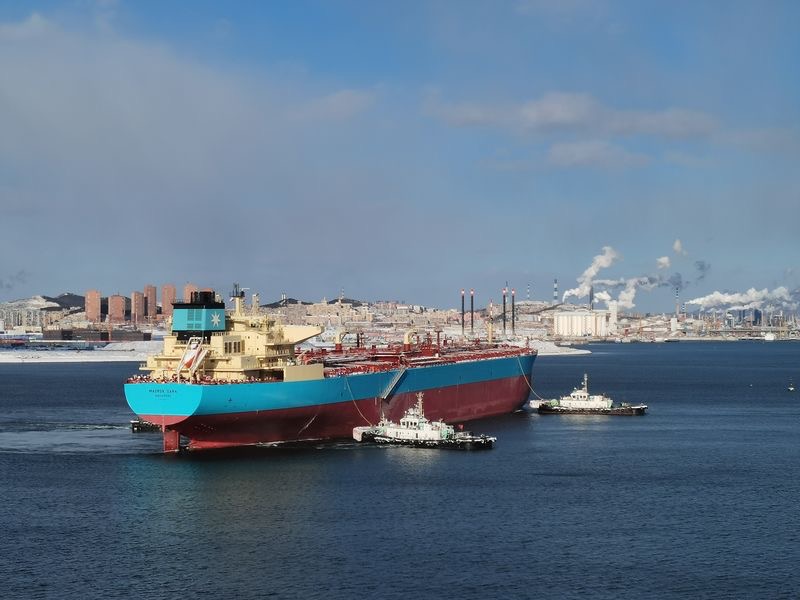 Launching Maersk Sara from China waters