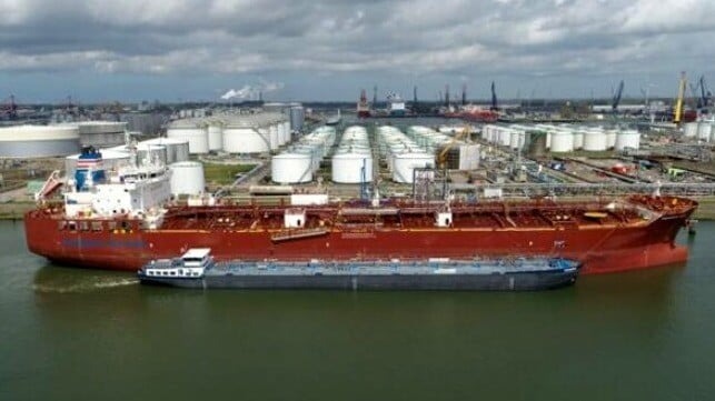 Rotterdam Reduced Port Fees for Early Adopters of Future Sustainable Fuels