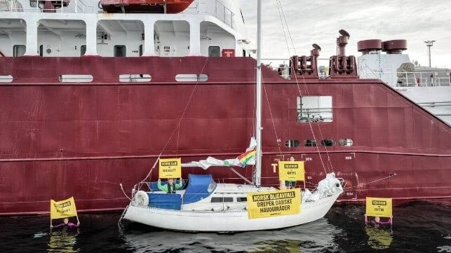 Greenpeace Blockades Tanker Shipment of Wastewater From Norway