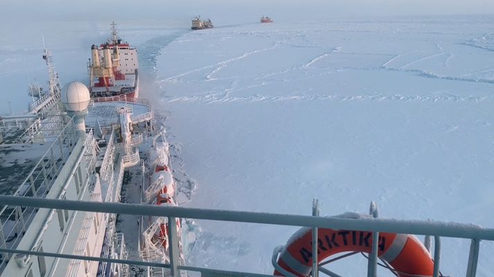 Icebreaker Arktika Completed Escorting Convoy of Ships Along NSR