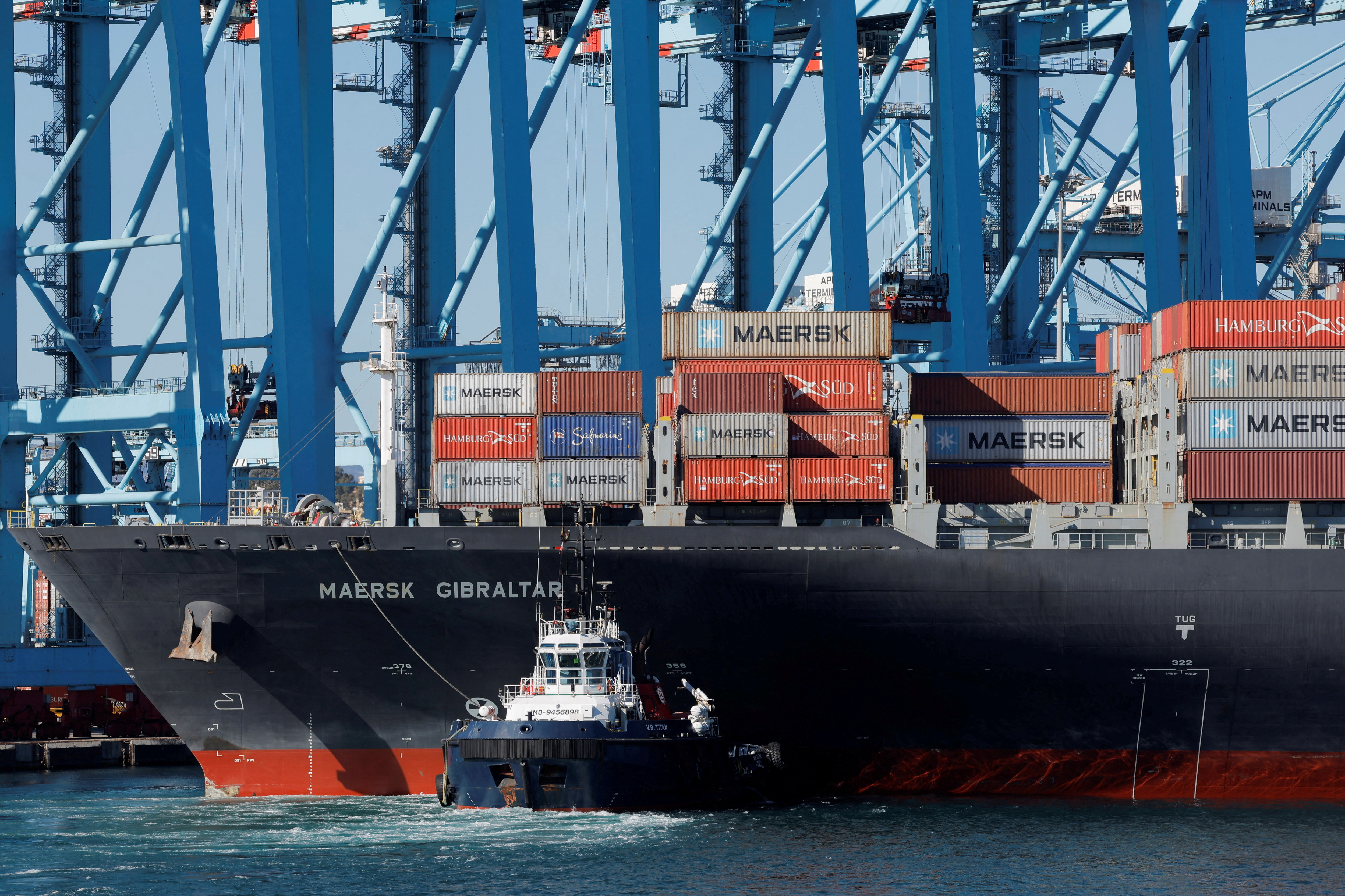 Maersk Denies Deals For Houthi Militants