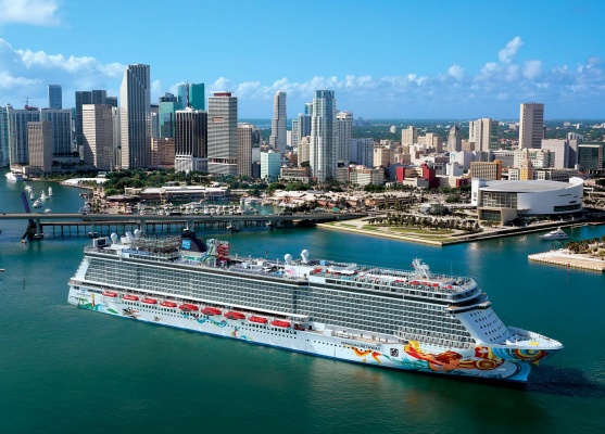 Vaccine passports will no longer be required on cruises from Florida
