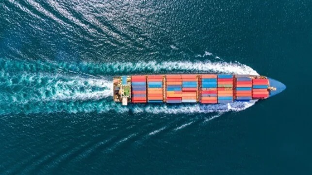IMO: Containerships Could Reduce Emissions with Just in Time Arrivals 