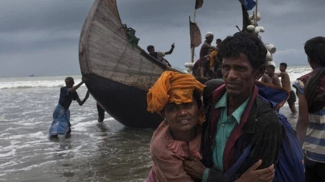 UN Calls for Rescue for 190 Drifting Rohingya, 180 More Feared Dead